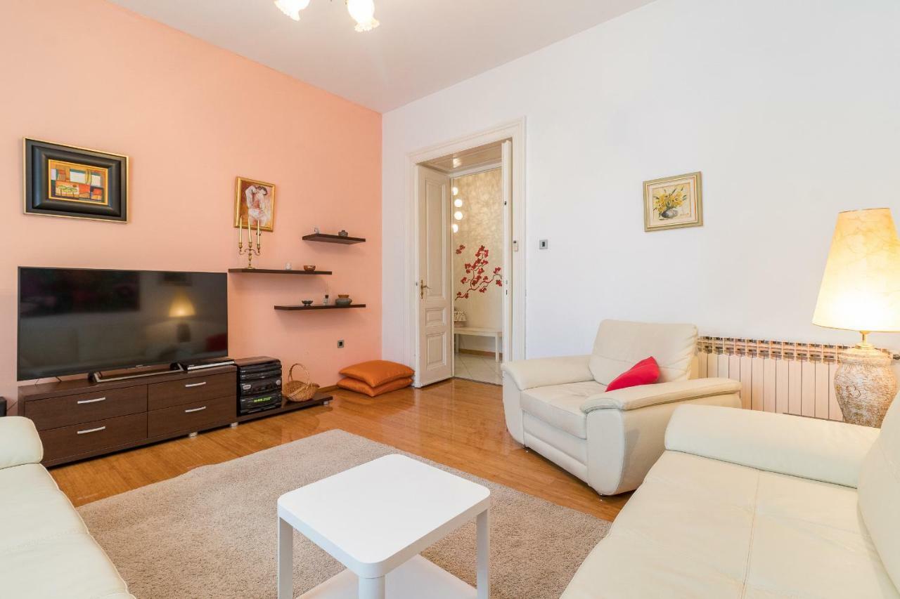 PUY Apartman Vesna מראה חיצוני תמונה